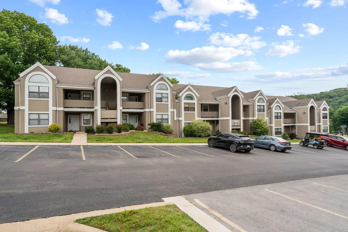 305 Wimbledon Drive #8, Branson, MO 65616 - #1