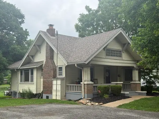 729 E Dorris Avenue, Mountain Grove, MO 65711 - #1
