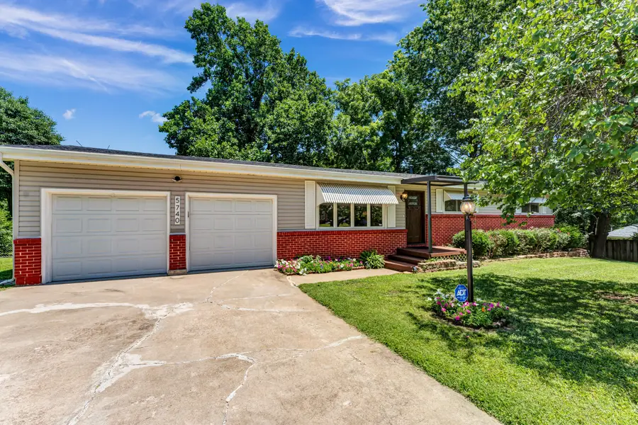 5740 S Lakeview Terrace, Springfield, MO 65810 - #2