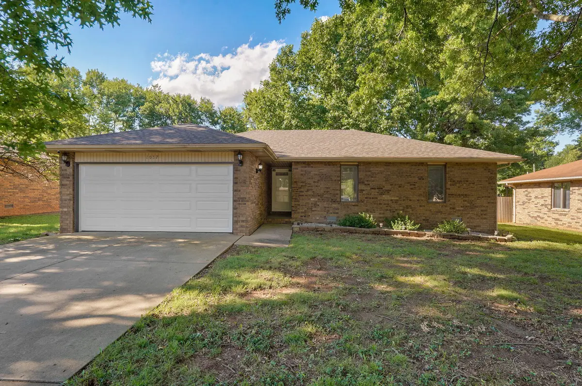 1037 W Lindberg Street, Springfield, MO 65807 - #1