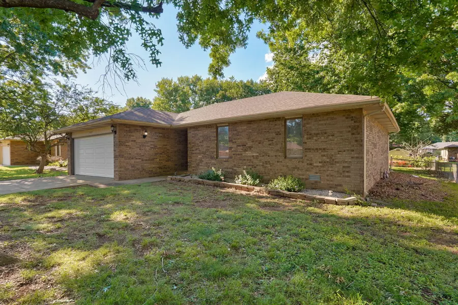 1037 W Lindberg Street, Springfield, MO 65807 - #3