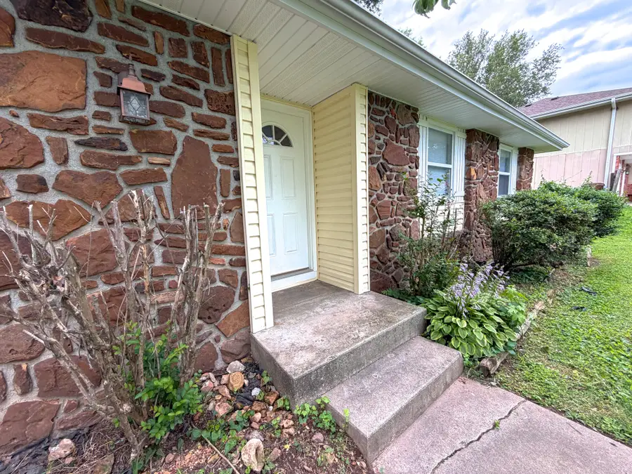 4525 S Farm Road 137, Springfield, MO 65810 - #2