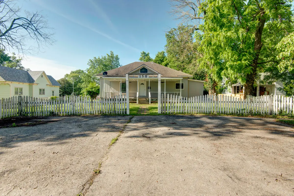 150 E Elm Street, Republic, MO 65738 - #1