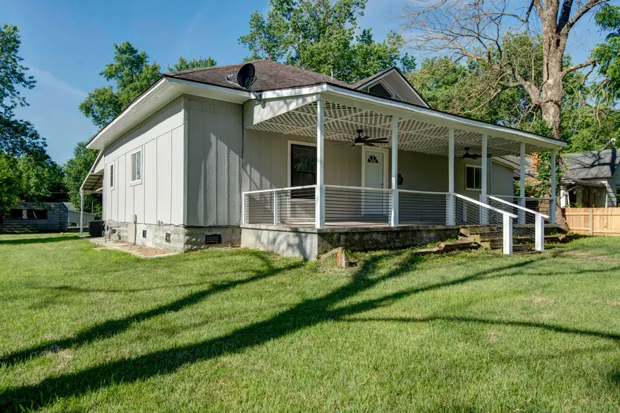150 E Elm Street, Republic, MO 65738 - #3