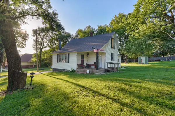 1403/1415 E Mcclernon Street, Springfield, MO 65803