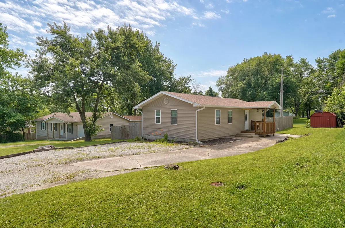 401 W Jennifer Street, Mansfield, MO 65704 - #1