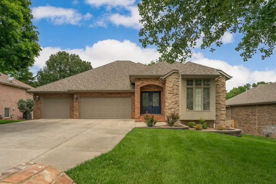 2953 W Canterbury Street, Springfield, MO 65810 - #2