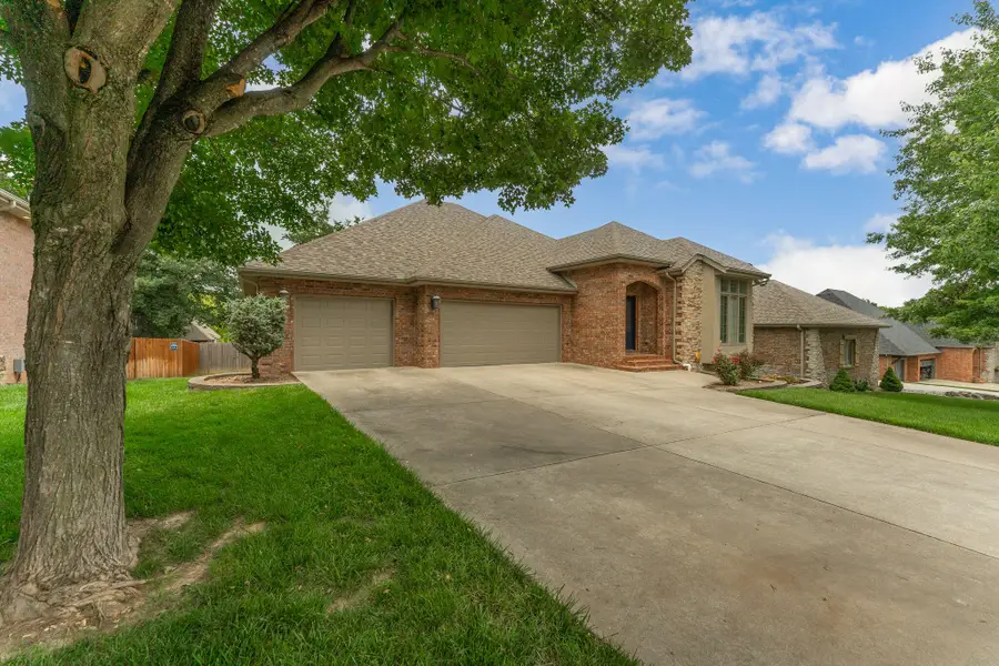 2953 W Canterbury Street, Springfield, MO 65810 - #3