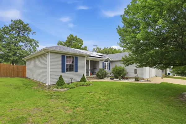 901 E Yuma Street, Joplin, MO 64801