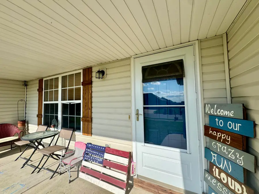 206 Spruce Avenue, Clever, MO 65631 - #3