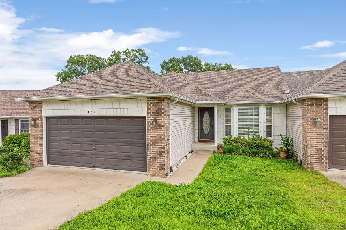 000 Woodland Drive E, Branson, MO 65616 - #1
