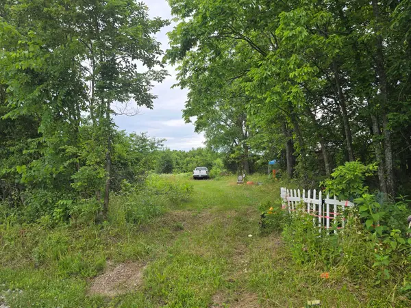 18592 Lawrence 1030, Pierce City, MO 65723