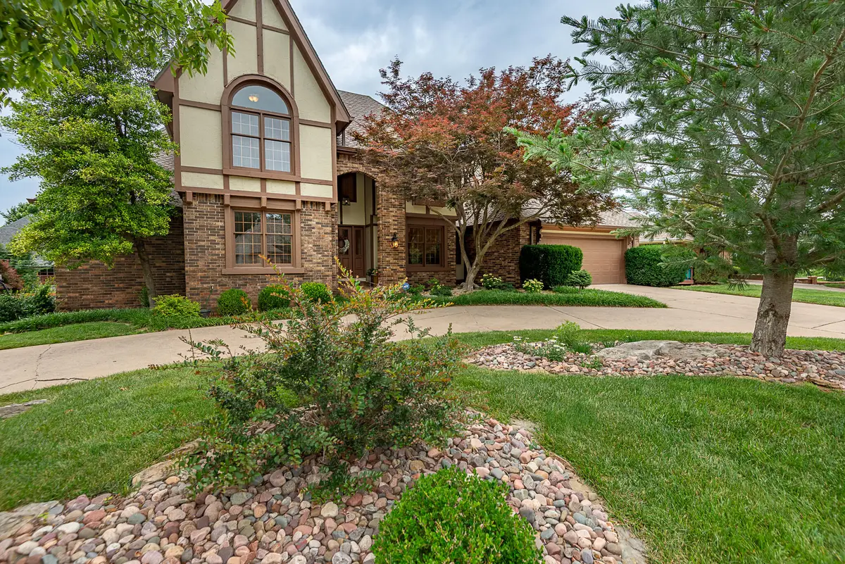 1921 E Nottingham Street, Springfield, MO 65804 - #1