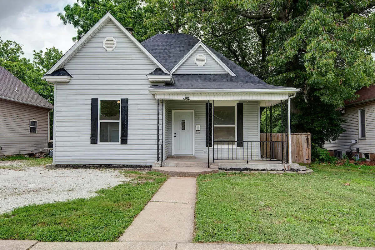 1121 W Florida Street, Springfield, MO 65803 - #1
