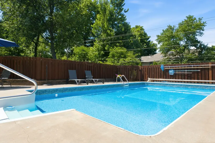 3849 E Kingsbury Street, Springfield, MO 65809 - #3