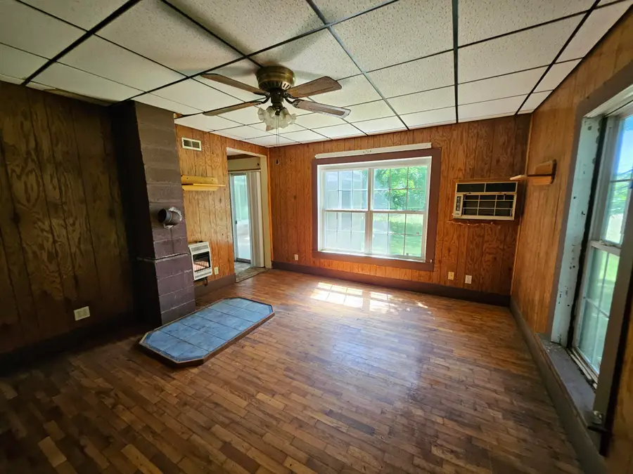 Address Withheld By Seller, Wentworth, MO 64873 - #2