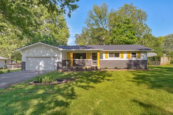 218 S Jonathan Avenue, Springfield, MO 65802