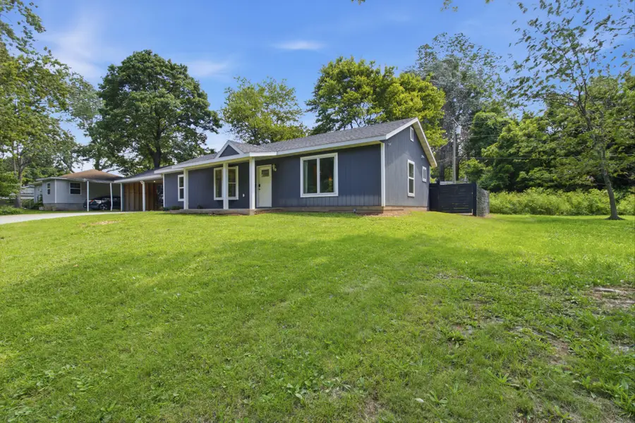 107 Opal Street, Monett, MO 65708 - #2