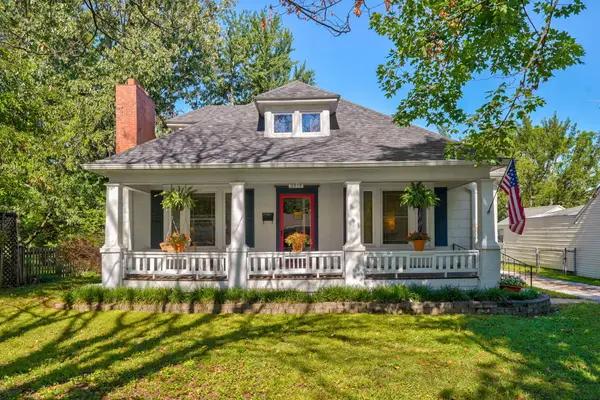 2313 N Johnston Avenue, Springfield, MO 65803
