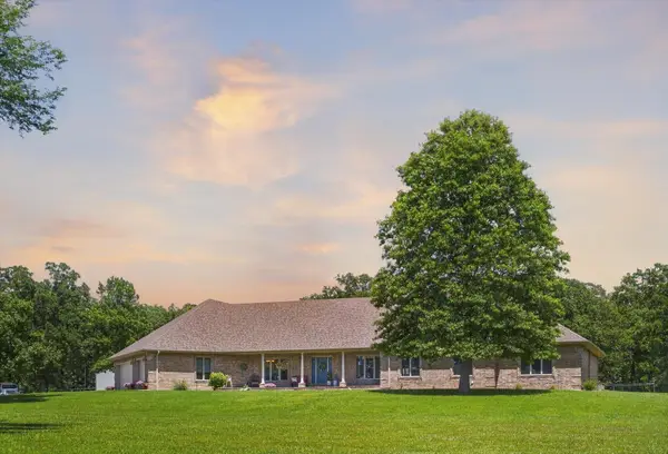 3850 S 155th Road, Bolivar, MO 65613