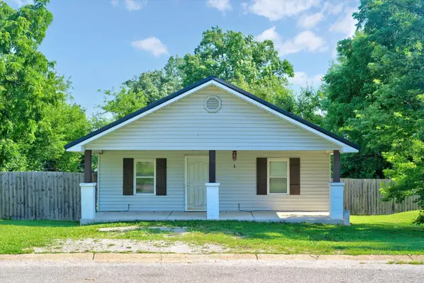 108 Summit Street, Mansfield, MO 65704