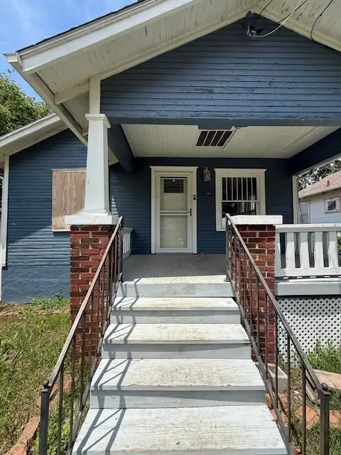 917 W Chicago Street, Springfield, MO 65803