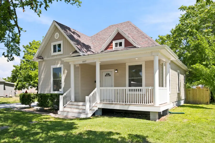 1017 E Commercial Street, Springfield, MO 65803 - #2