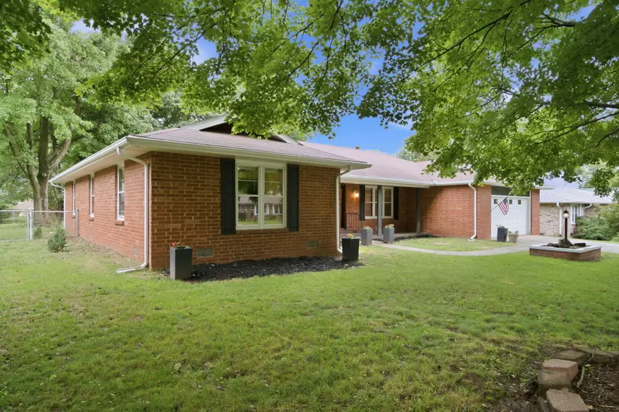 4017 S Fairway Avenue, Springfield, MO 65804 - #3