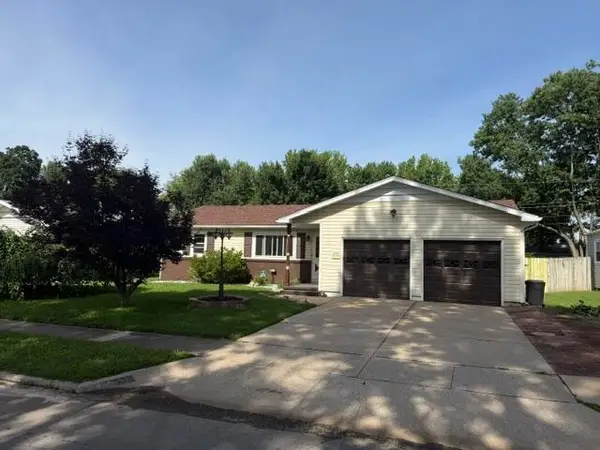 2441 S Westwood Avenue, Springfield, MO 65807