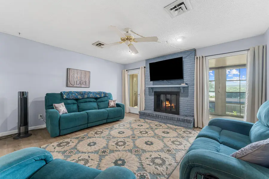 2 Port Holiday Drive #Unit C, Kimberling City, MO 65686 - #3