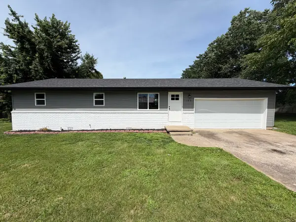 125 N Grand Prairie Drive, Willard, MO 65781