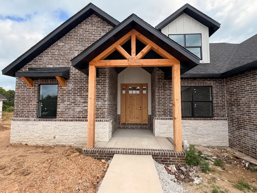 1749 E Skyline, Ozark, MO 65721 - #2