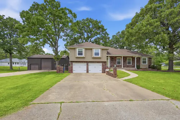 2020 S Eastwood Road, Joplin, MO 64801