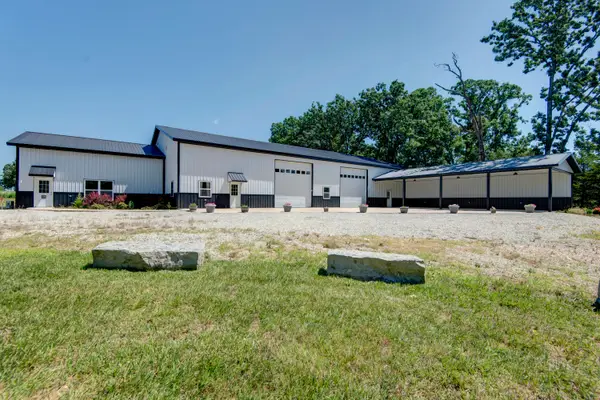 2210 Diggins Road, Seymour, MO 65746