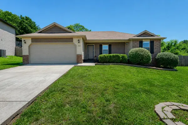 1405 S Minim Court, Ozark, MO 65721
