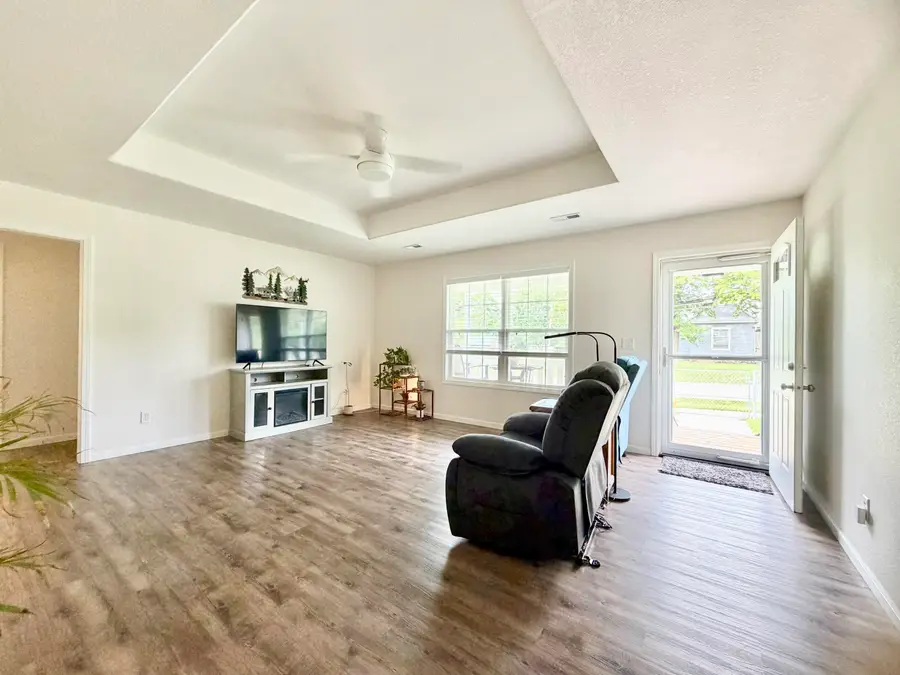 600 N Main Street, El Dorado Springs, MO 64744 - #3