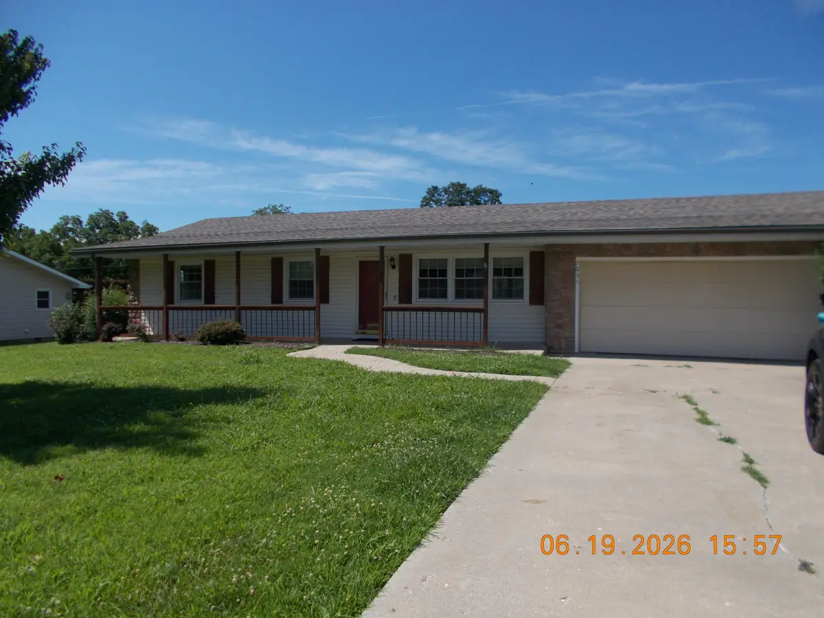 7031 W Lone Oak Street, Springfield, MO 65803 - #1