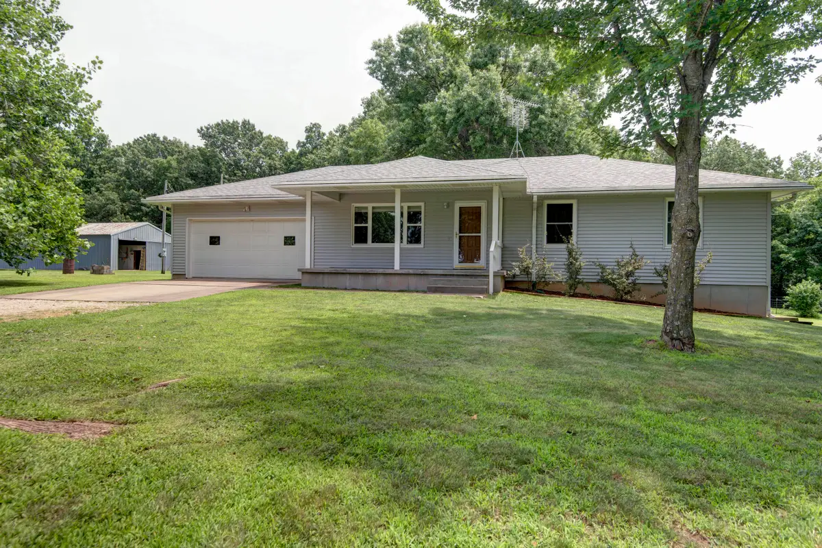 272 N State Highway 39, Greenfield, MO 65661 - #1