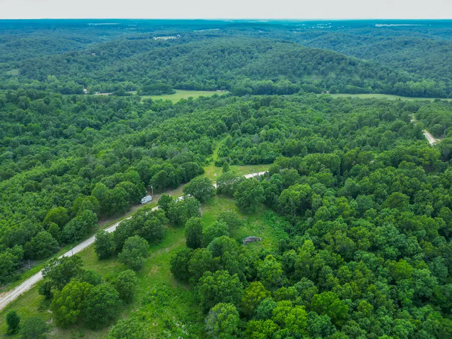 000 White Oak Road, Tunas, MO 65764 - #2