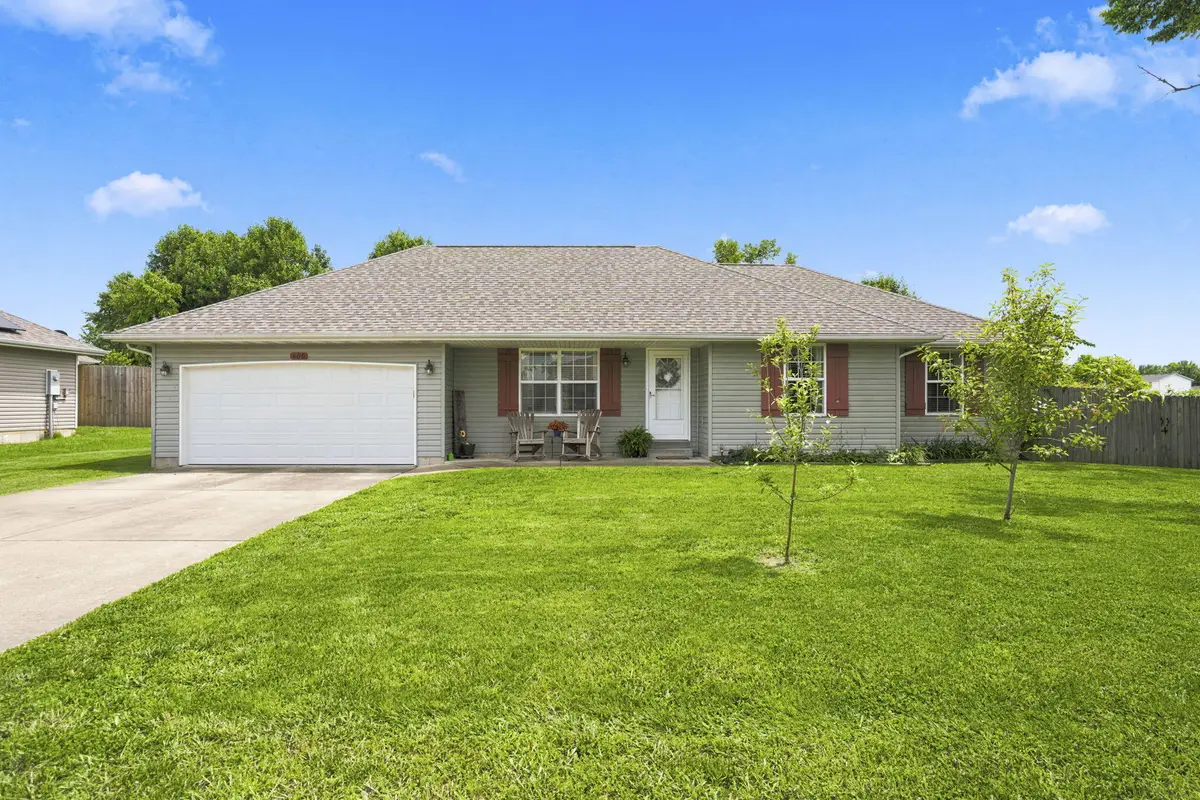 406 Sugar Tree Road, Sparta, MO 65753 - #1