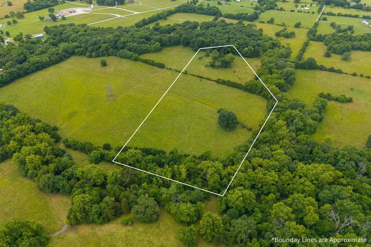 7 State Highway 32, Stockton, MO 65785 - #1