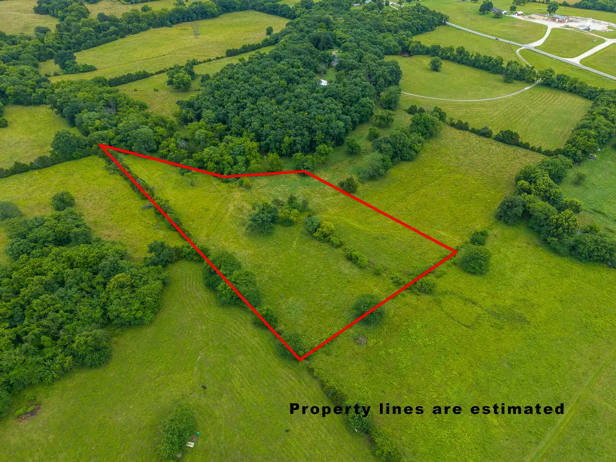 11 State Highway 32, Stockton, MO 65785 - #1