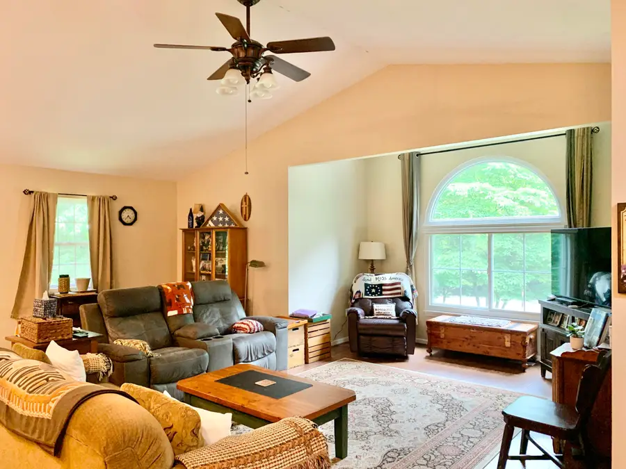 450 Hobart Drive, Forsyth, MO 65653 - #2