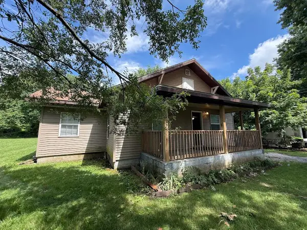 1800 N Oak Grove Avenue, Springfield, MO 65803