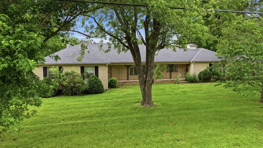 1562 N Maple Street, Buffalo, MO 65622 - #2