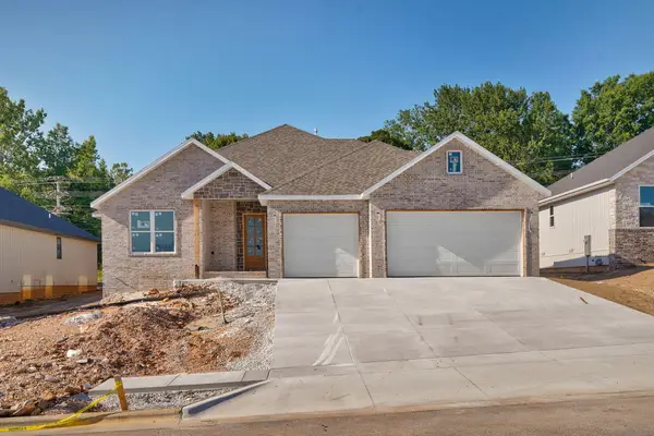 2950 W Marty Street, Springfield, MO 65810