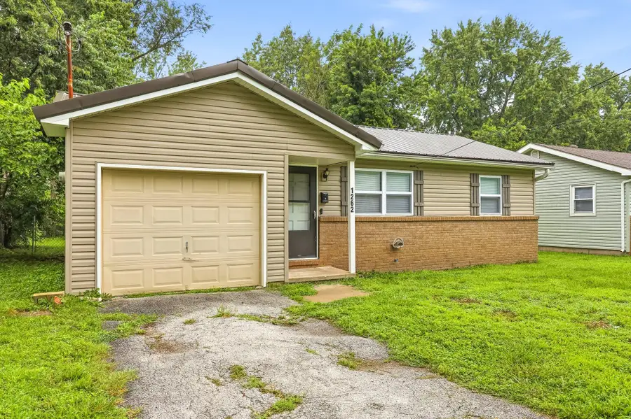 1262 S Estate Avenue, Springfield, MO 65804 - #3