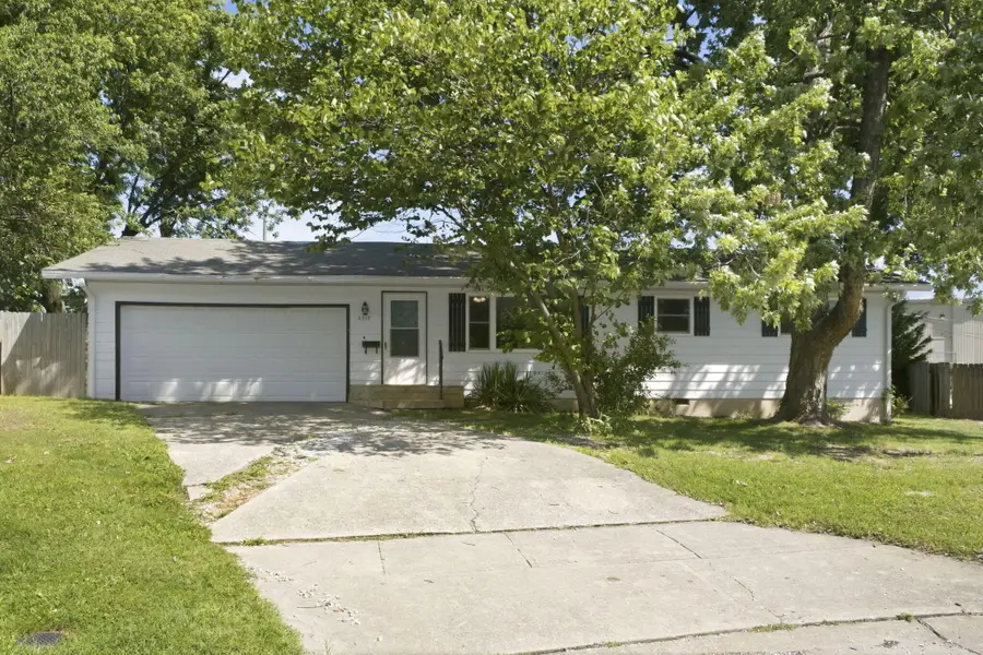 2317 N Bess Place, Springfield, MO 65803 - #2