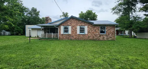 516 Sunshine Street, Mountain Grove, MO 65711