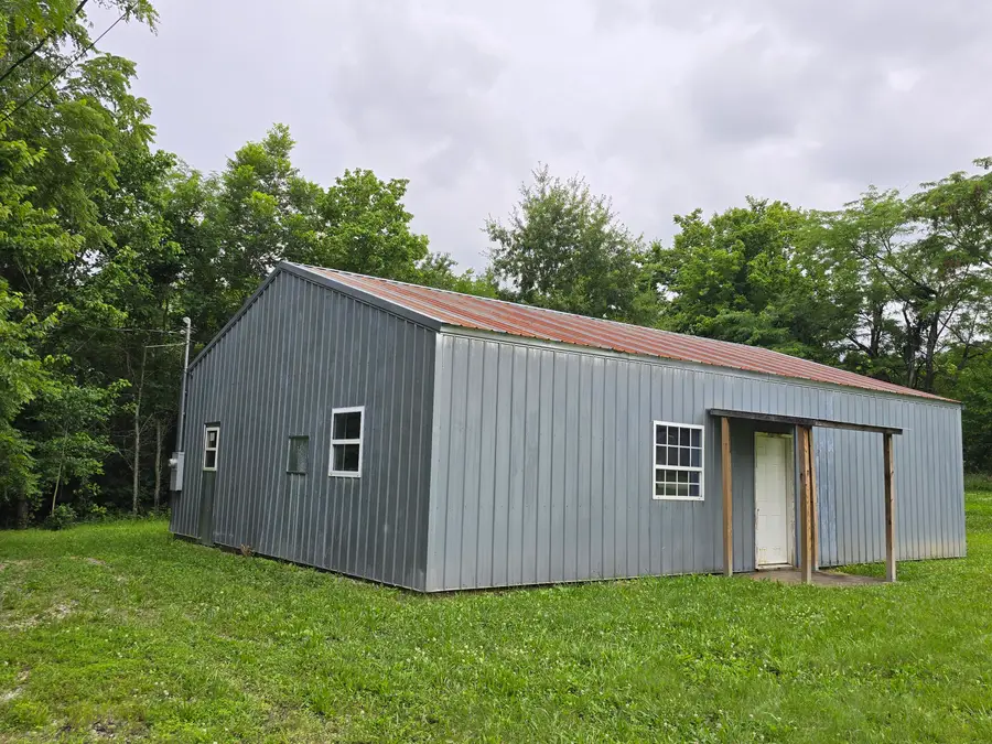 860 E Main Street, Buffalo, MO 65622 - #3